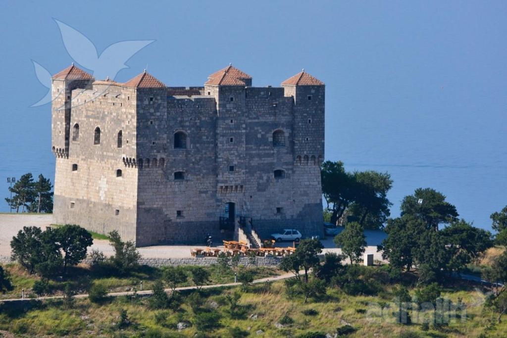 Apartman Lopac Daire Senj  Dış mekan fotoğraf